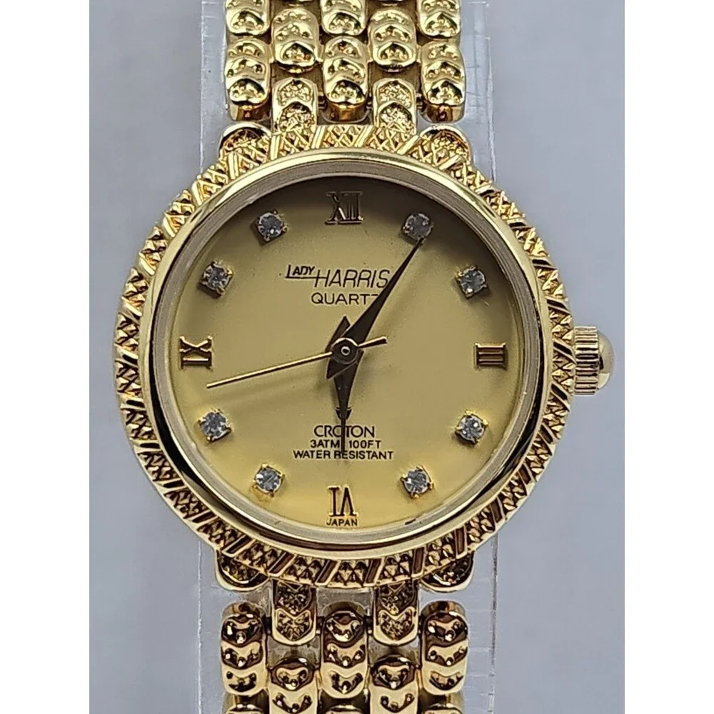 Croton item shows